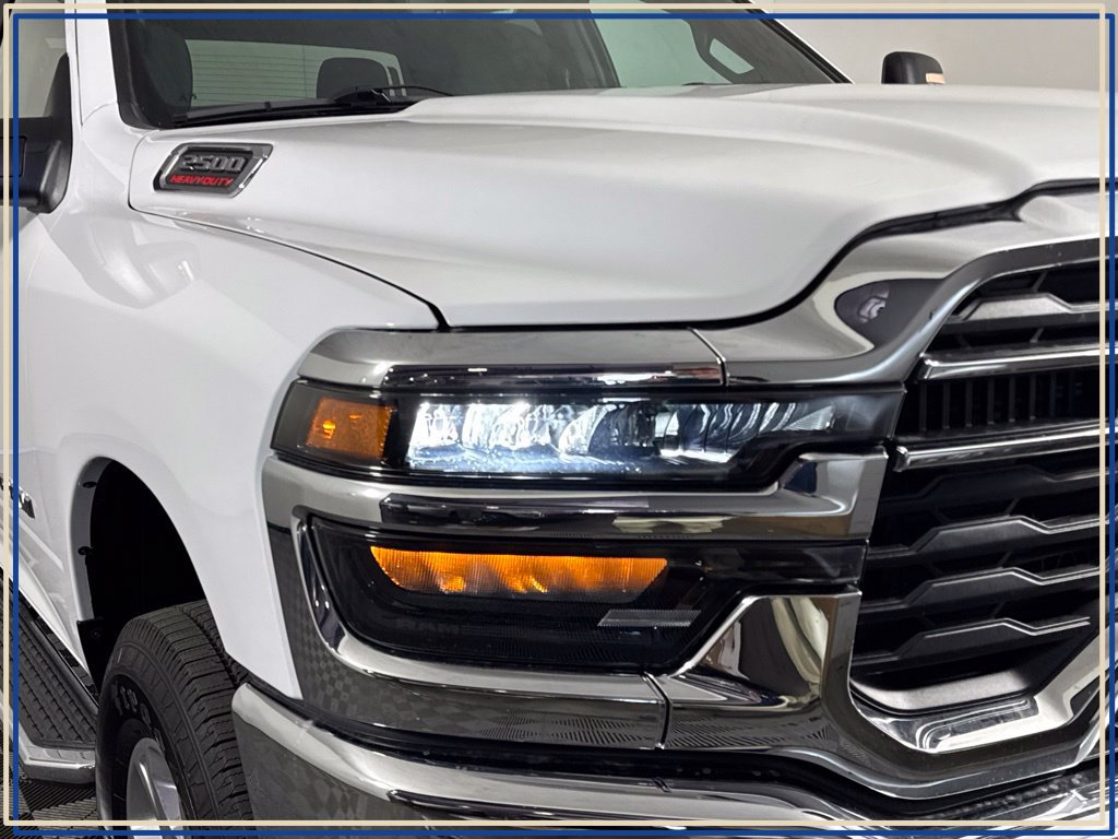 Used 2026 RAM 2500 Big Horn AWD/4WD image 7