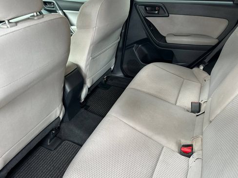 Used 2016 Subaru Forester 2.5i Premium AWD/4WD image 16