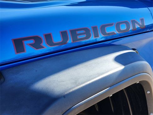 Used 2021 Jeep Gladiator Rubicon image 11