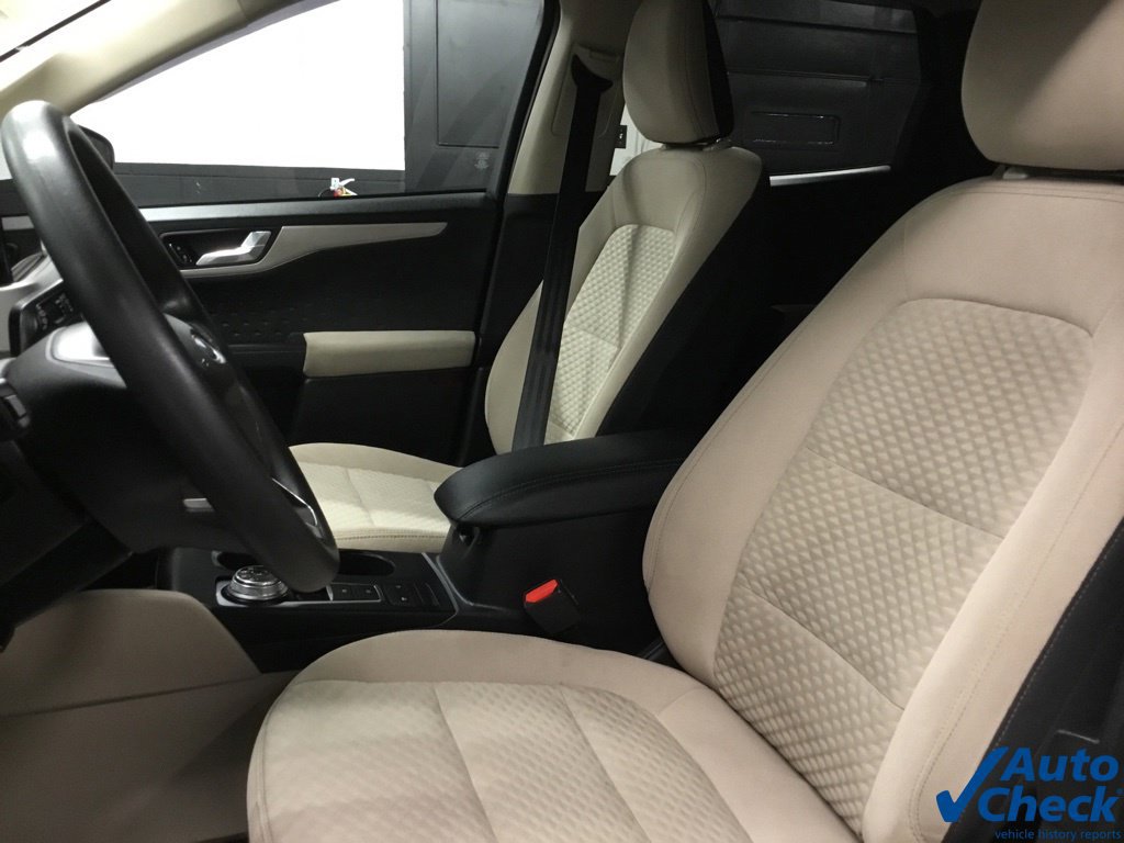 Used 2020 Ford Escape SE AWD/4WD image 25