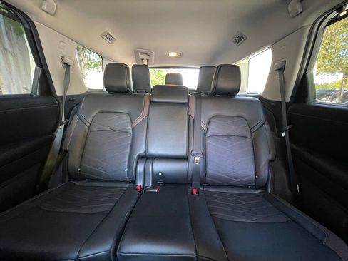 Used 2023 Nissan Pathfinder Platinum w/ Cargo Package FWD image 31