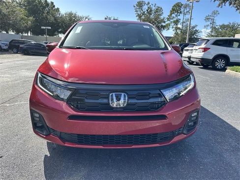 New 2026 Honda Odyssey Touring image 2