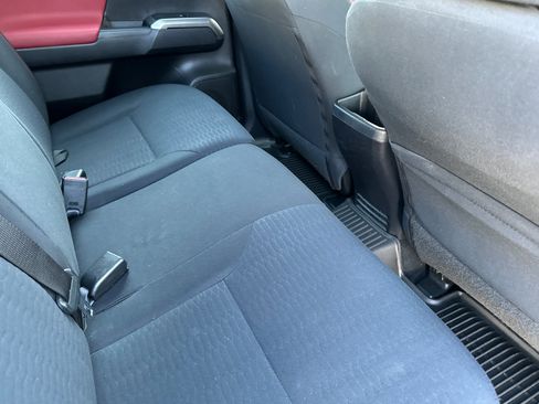 Used 2019 Toyota Tacoma SR5 image 17