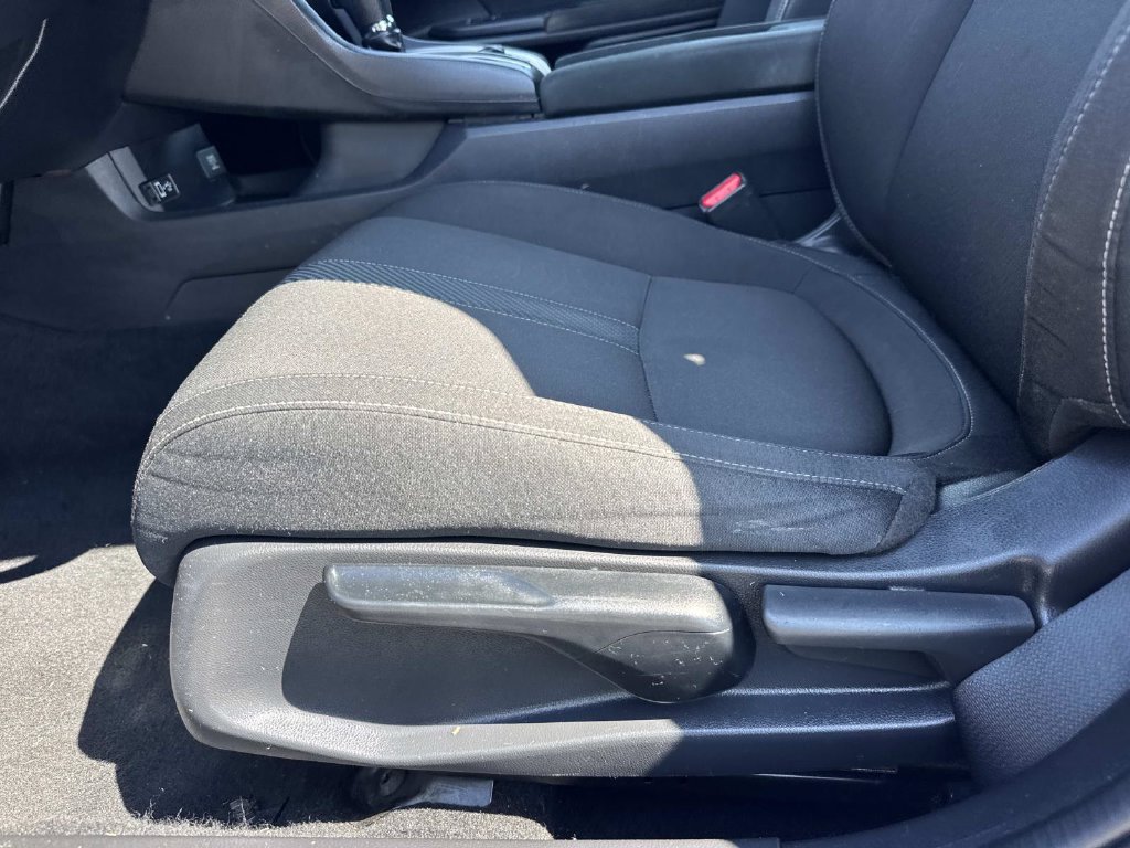 Used 2019 Honda Civic EX image 18