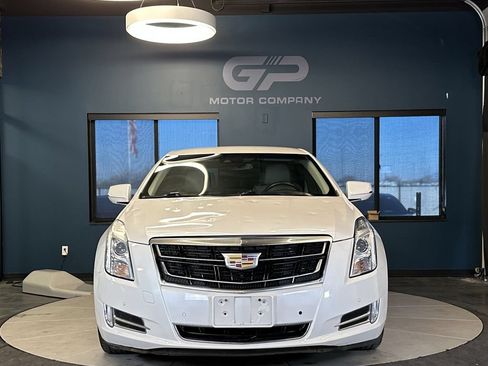 Used 2016 Cadillac XTS Premium AWD/4WD image 8