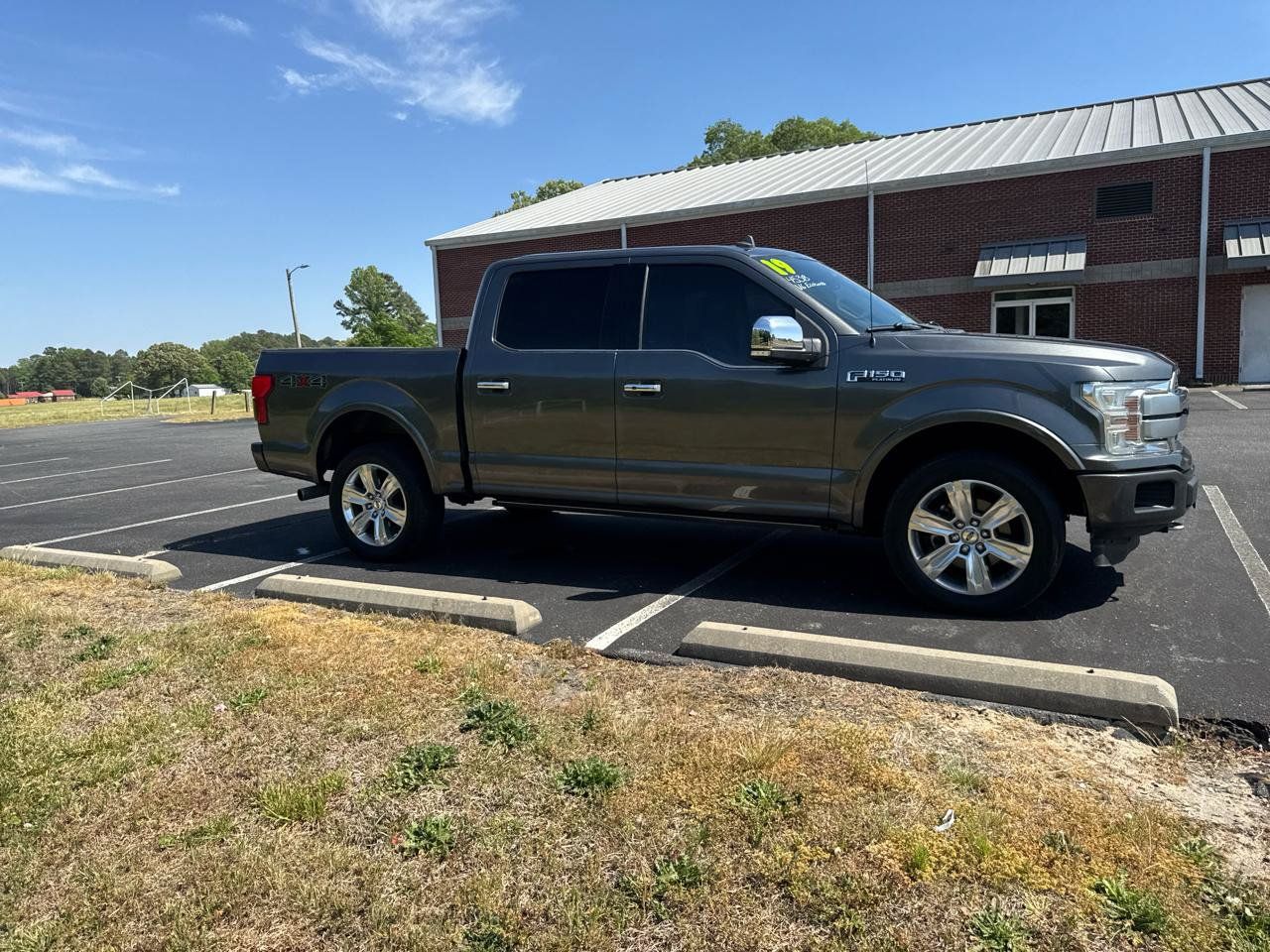 Used 2019 Ford F150 Platinum AWD/4WD image 3
