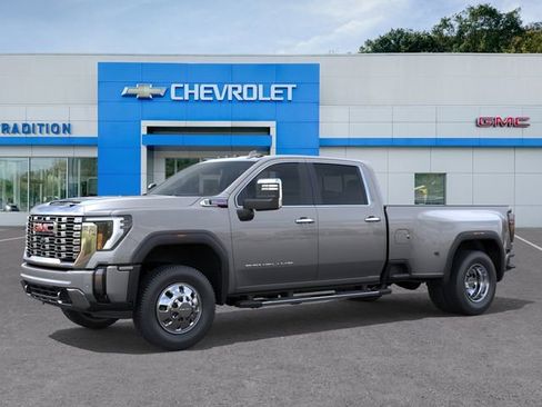 New 2026 GMC Sierra 3500 Denali w/ Denali Reserve Package AWD/4WD image 2