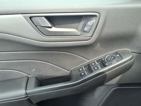 Used 2023 Ford Escape Active AWD/4WD image 11