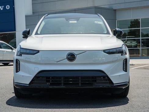 New 2026 Volvo EX90 Ultra AWD/4WD image 2