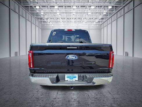 Certified 2024 Ford F150 Lariat w/ Tow/Haul Package AWD/4WD image 11