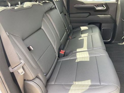 Used 2025 GMC Sierra 1500 SLT w/ SLT Premium Package image 22