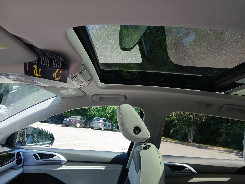 New 2026 Volkswagen Taos SE AWD/4WD image 20