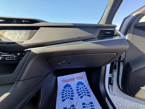 Certified 2025 Cadillac XT5 Premium Luxury image 21