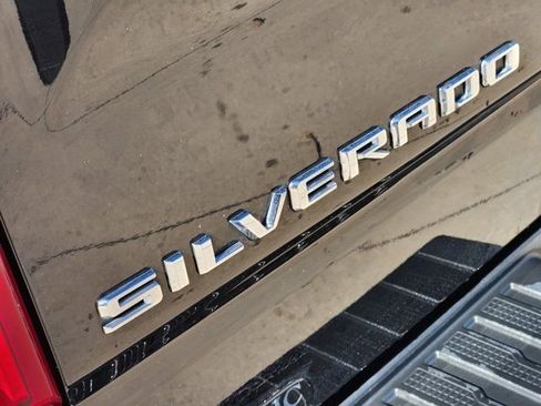 Used 2020 Chevrolet Silverado 1500 RST w/ Texas Edition image 18