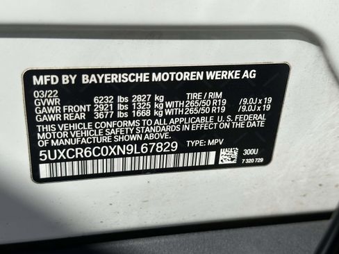 Used 2022 BMW X5 xDrive40i w/ Premium Package AWD/4WD image 39