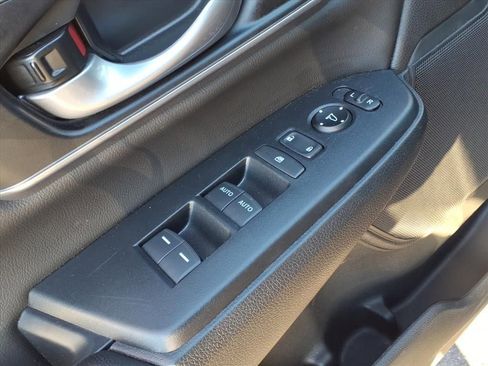 Used 2020 Honda CR-V EX-L image 9