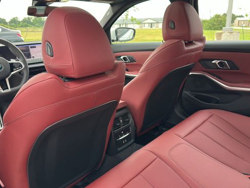 New 2026 BMW 330i Sedan w/ M Sport Package RWD image 15