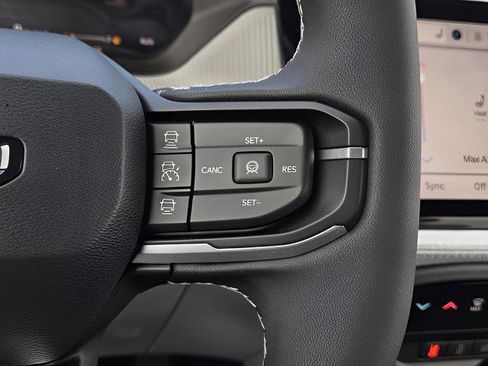 New 2026 Jeep Cherokee Laredo image 12