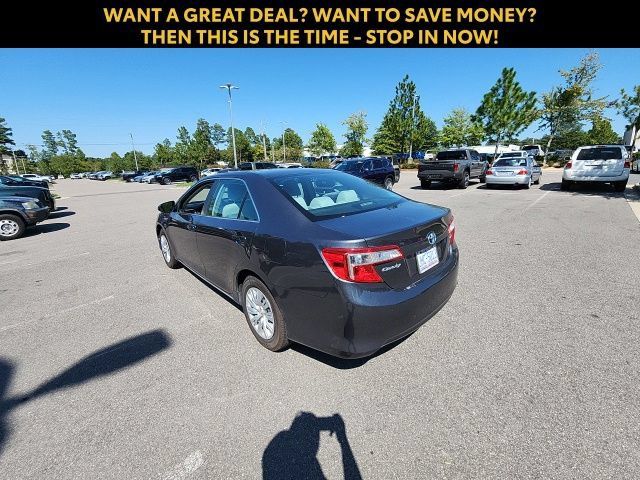 Used 2012 Toyota Camry LE FWD image 9