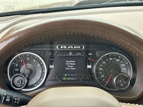 Used 2021 RAM 1500 Laramie AWD/4WD image 18