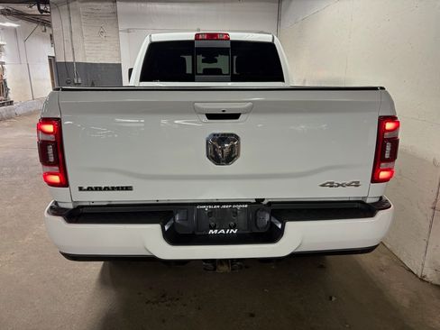 Used 2024 RAM 2500 Laramie w/ Cold Weather Group AWD/4WD image 8