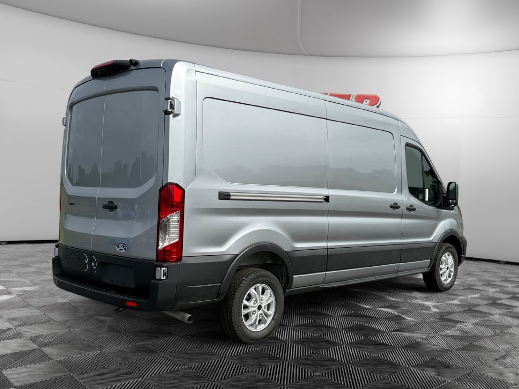 New 2027 Ford Transit 250 148 Medium Roof w/ Load Area Protection Package RWD image 7
