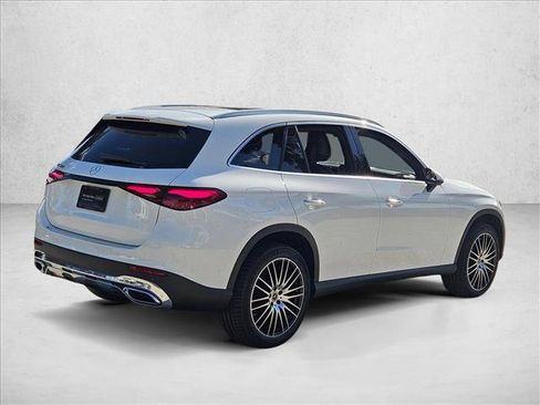 Certified 2026 Mercedes-Benz GLC 300 image 6