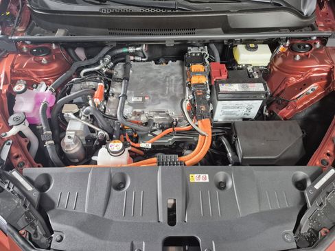 New 2026 Toyota C-HR AWD/4WD image 8