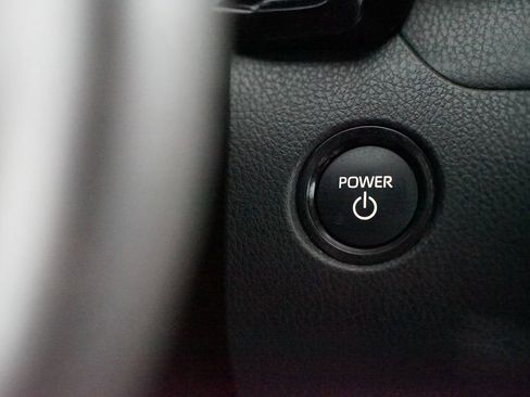 Certified 2025 Toyota Camry SE image 24