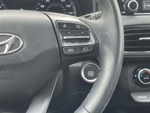 Used 2023 Hyundai Kona SEL w/ Convenience Package image 18