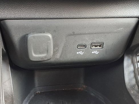 Used 2025 Chevrolet TrailBlazer LT image 10