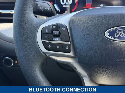 New 2026 Ford Explorer Active RWD image 25