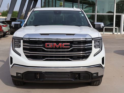 Used 2024 GMC Sierra 1500 SLT image 5