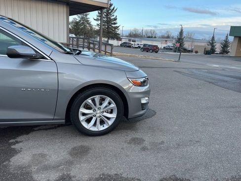 Used 2025 Chevrolet Malibu LT image 14