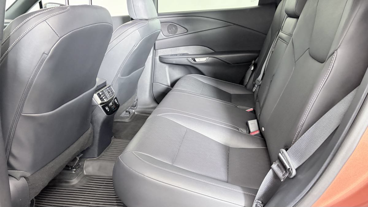 Used 2023 Lexus RX 350 Premium Plus w/ Accessory Package AWD/4WD image 27