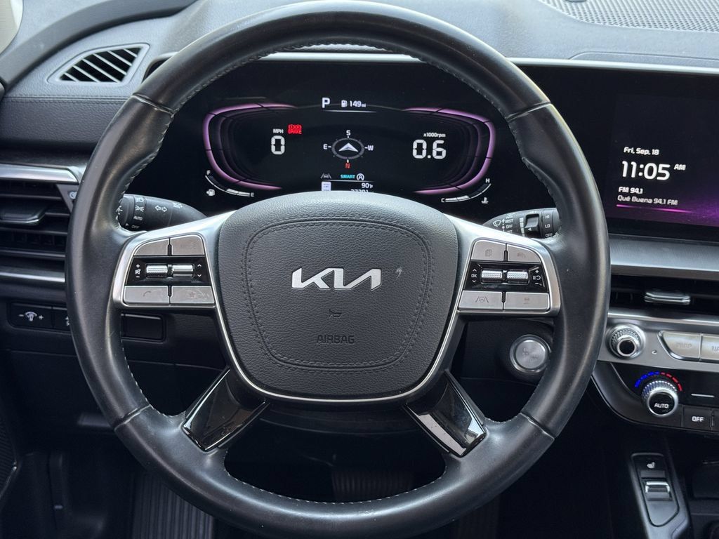 Used 2024 Kia Telluride S FWD image 11