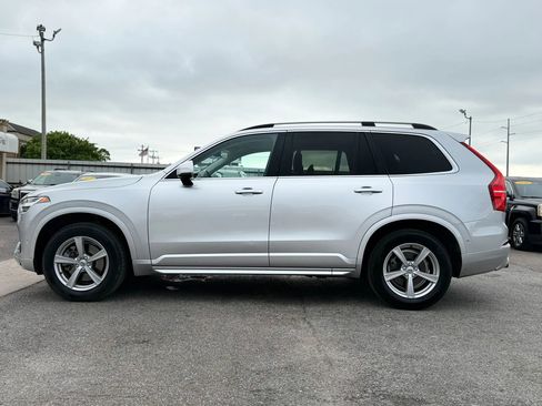 Used 2018 Volvo XC90 T5 Momentum w/ Convenience Package FWD image 17