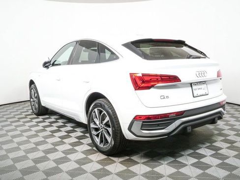 Used 2023 Audi Q5 2.0T Premium w/ Convenience Package AWD/4WD image 29