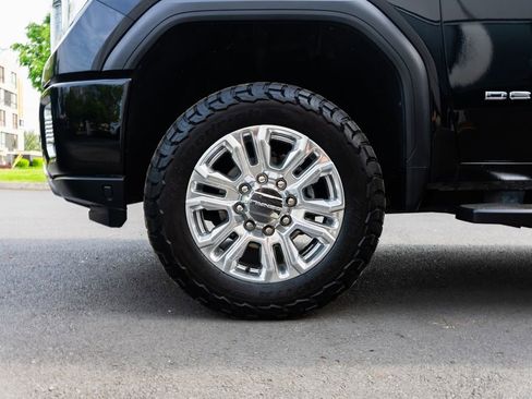 Used 2020 GMC Sierra 2500 Denali w/ Denali Ultimate Package AWD/4WD image 7