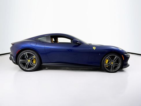 Certified 2021 Ferrari Roma RWD image 8