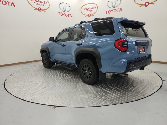Used 2025 Toyota 4Runner SR5 AWD/4WD image 6