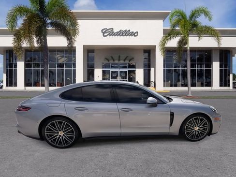 Used 2017 Porsche Panamera 4S AWD/4WD image 16