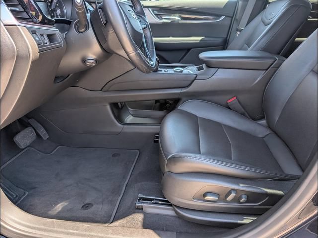 Used 2021 Cadillac XT6 Premium Luxury AWD/4WD image 9