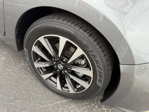 Used 2018 Nissan Altima 2.5 SV FWD image 24