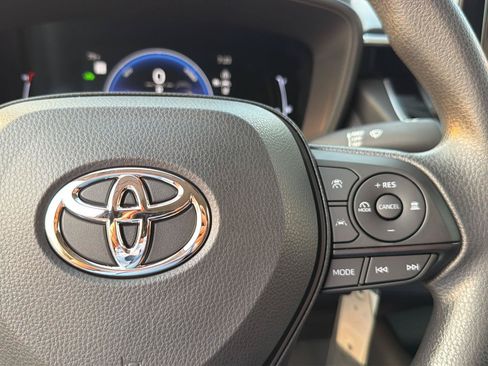 New 2026 Toyota Corolla LE FWD image 21
