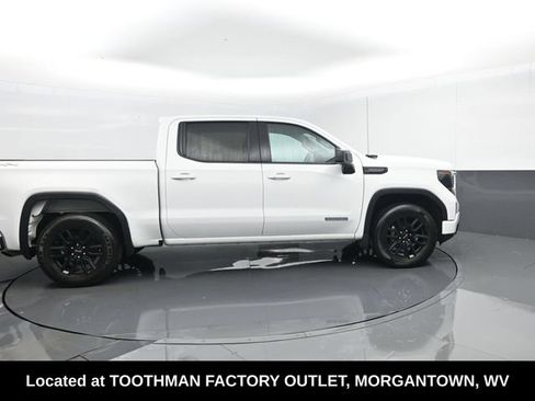Used 2023 GMC Sierra 1500 Elevation AWD/4WD image 4