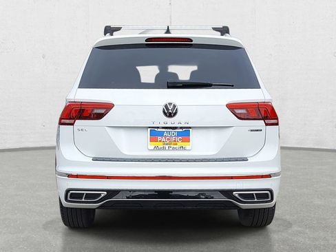 Used 2023 Volkswagen Tiguan SEL R-Line AWD/4WD image 6