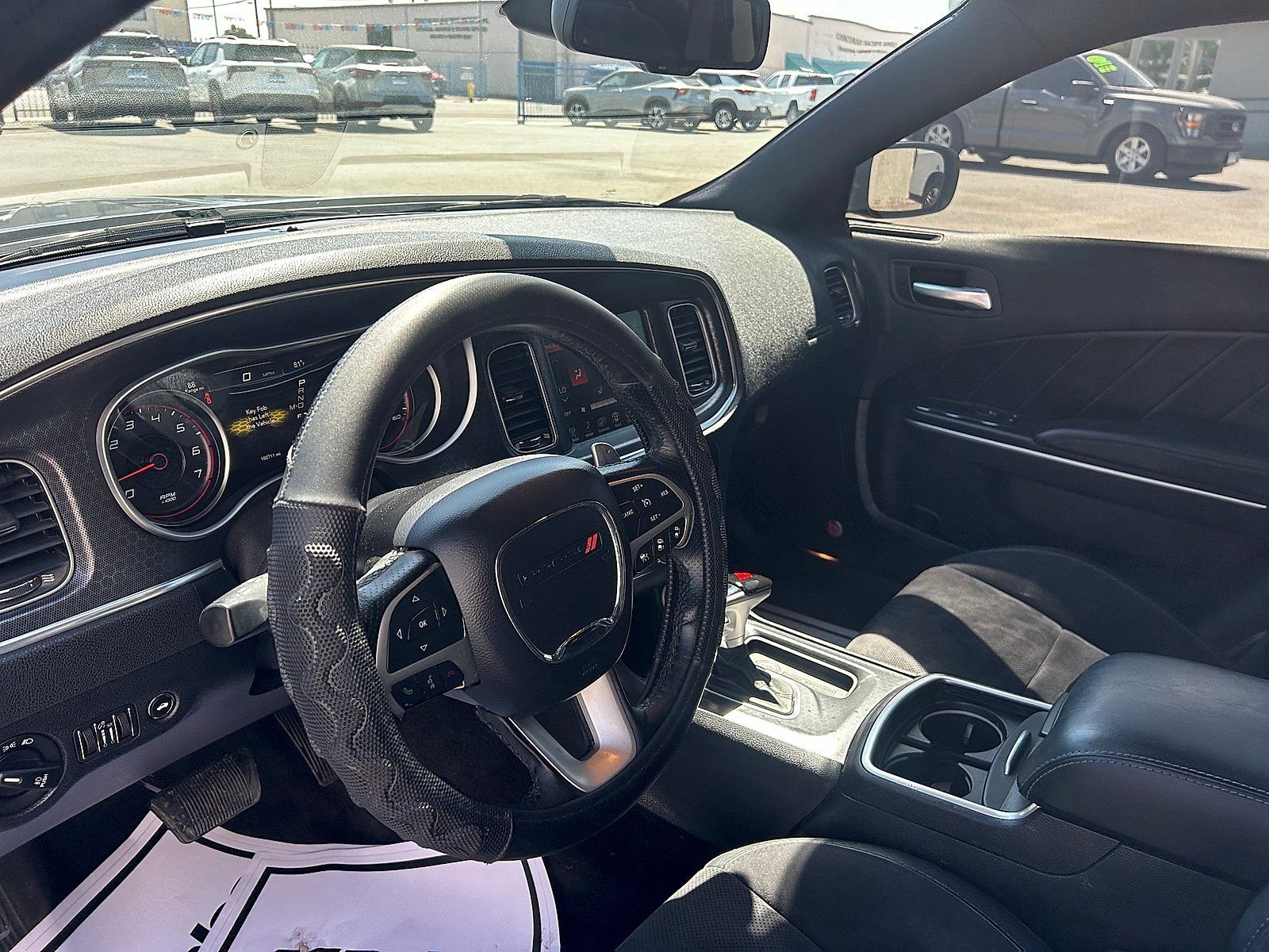 Used 2016 Dodge Charger R/T RWD image 9