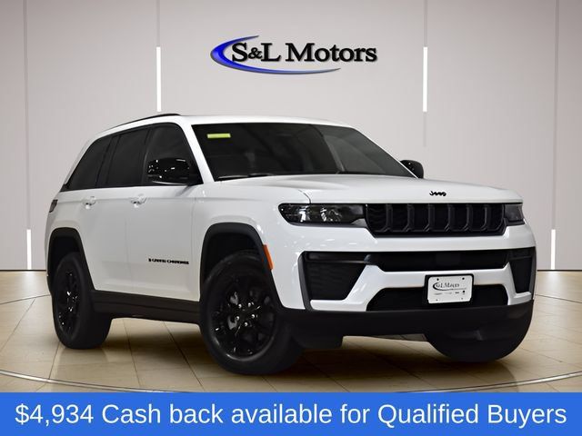New 2026 Jeep Grand Cherokee Altitude AWD/4WD image 3