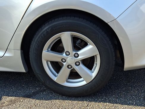 Used 2015 Kia Optima LX FWD image 8